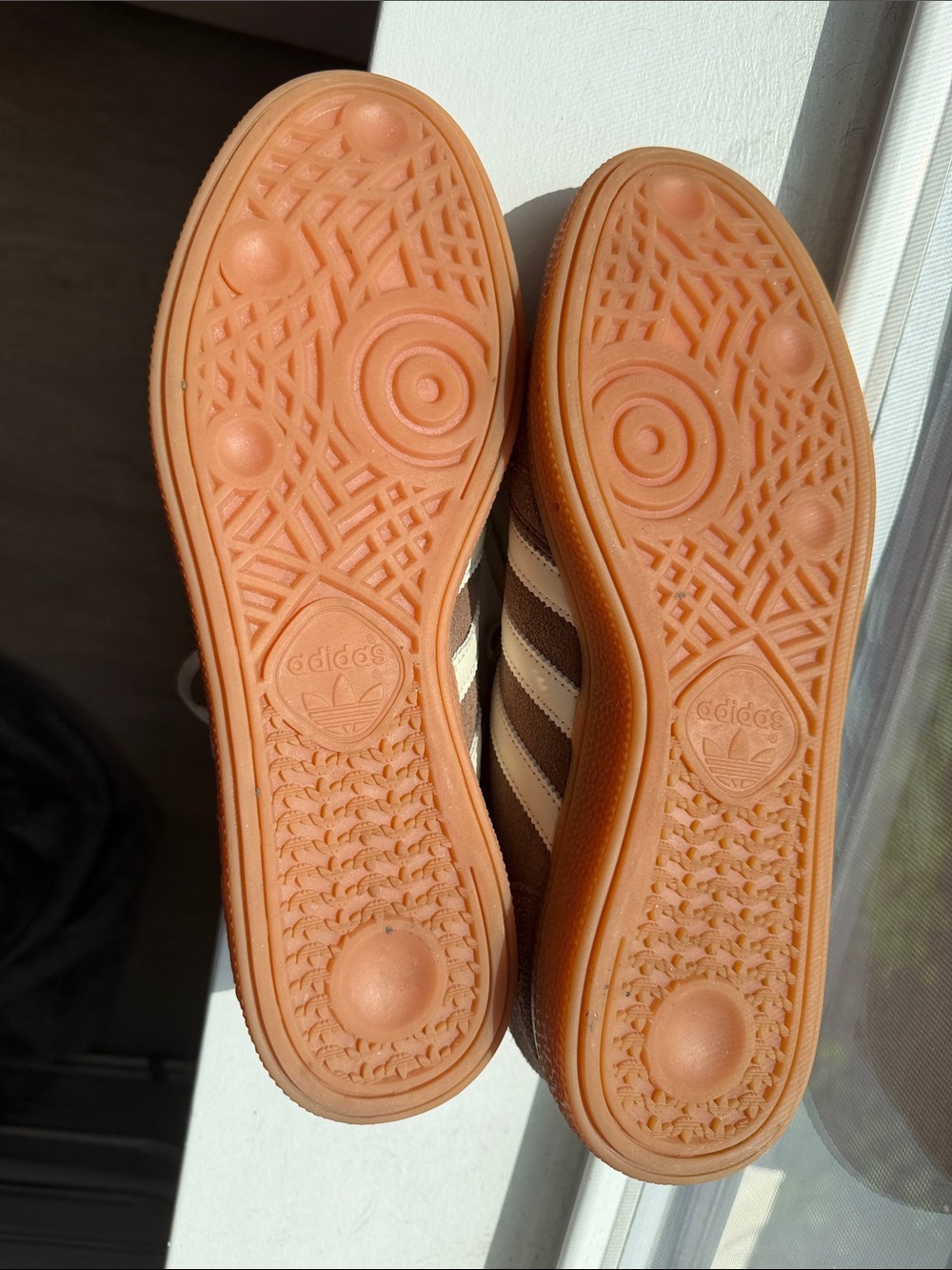 LIKE NEW adidas spezial sneakers - Picture 3 of 6
